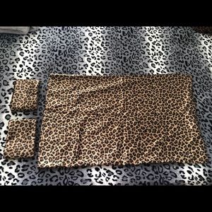 ‼️‼️ cheetah print pillow cases.